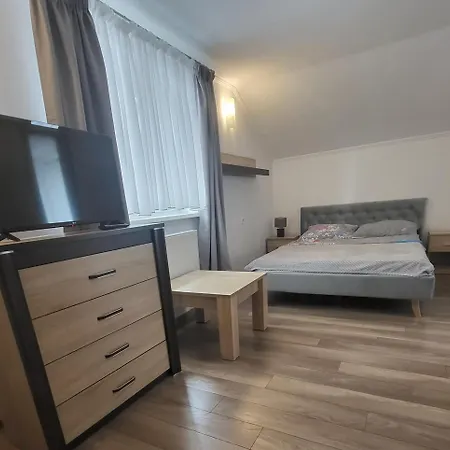 I Biala Hortensja * أوسترونيه مورسكية