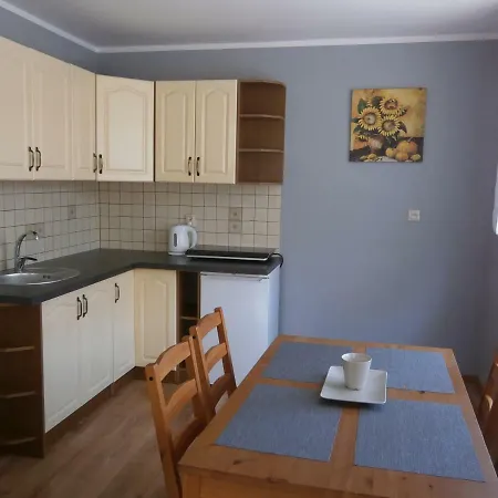 I Biala Hortensja * أوسترونيه مورسكية