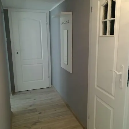 I Biala Hortensja * أوسترونيه مورسكية