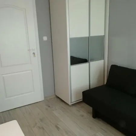 I Biala Hortensja * أوسترونيه مورسكية