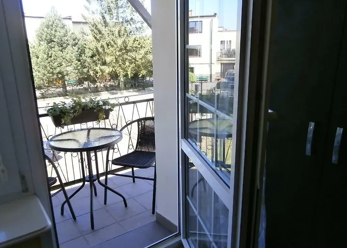 I Biala Hortensja 尤斯托尼莫斯基